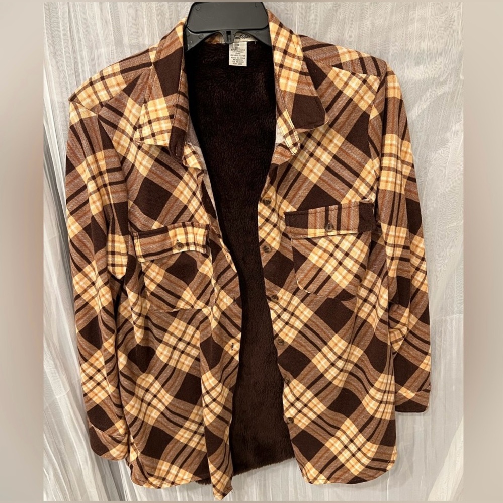 Love Potion Flannel Shades of Brown Size 1x With Furry Inside on the Back.